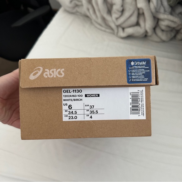 ASICS Women’s GEL-1130 Sneaker - Picture 8 of 10